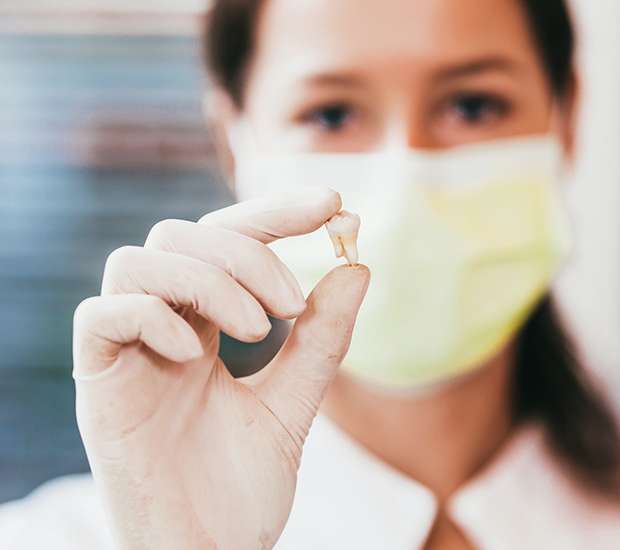 Coral Springs Tooth Extraction